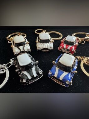 Mini Cooper Car Keychain Bag Charm Gold or Silver NWOT - Choose your favorite